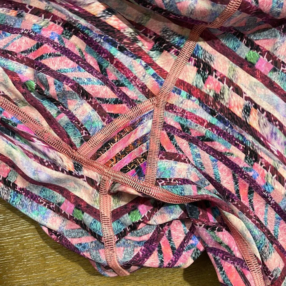 Lululemon Wunder Under Hi-Rise Tight Central Saint Martins Nulux Kascade Legging - Picture 12 of 13